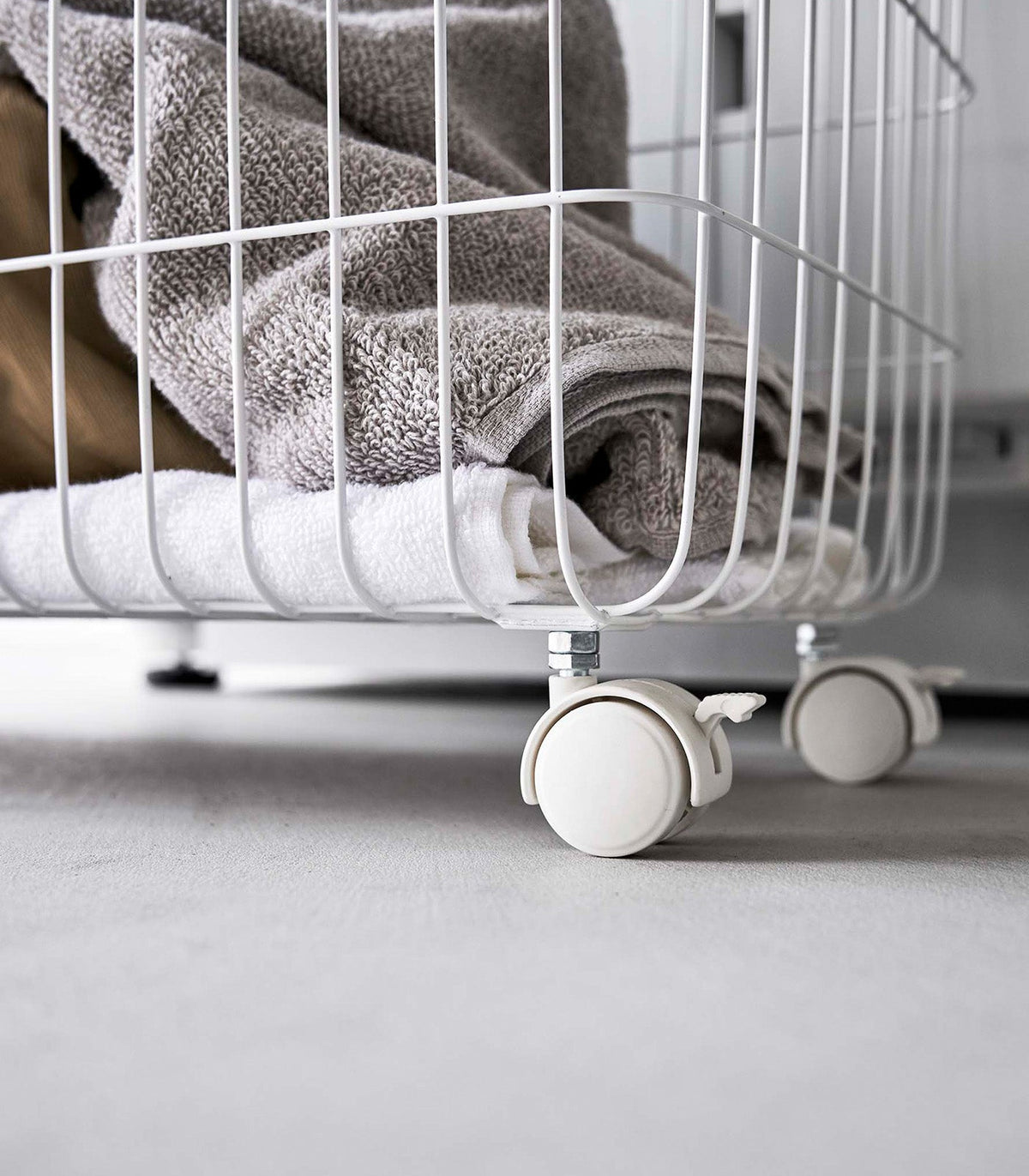 Rolling Wire Basket (14.8" H)  - Steel